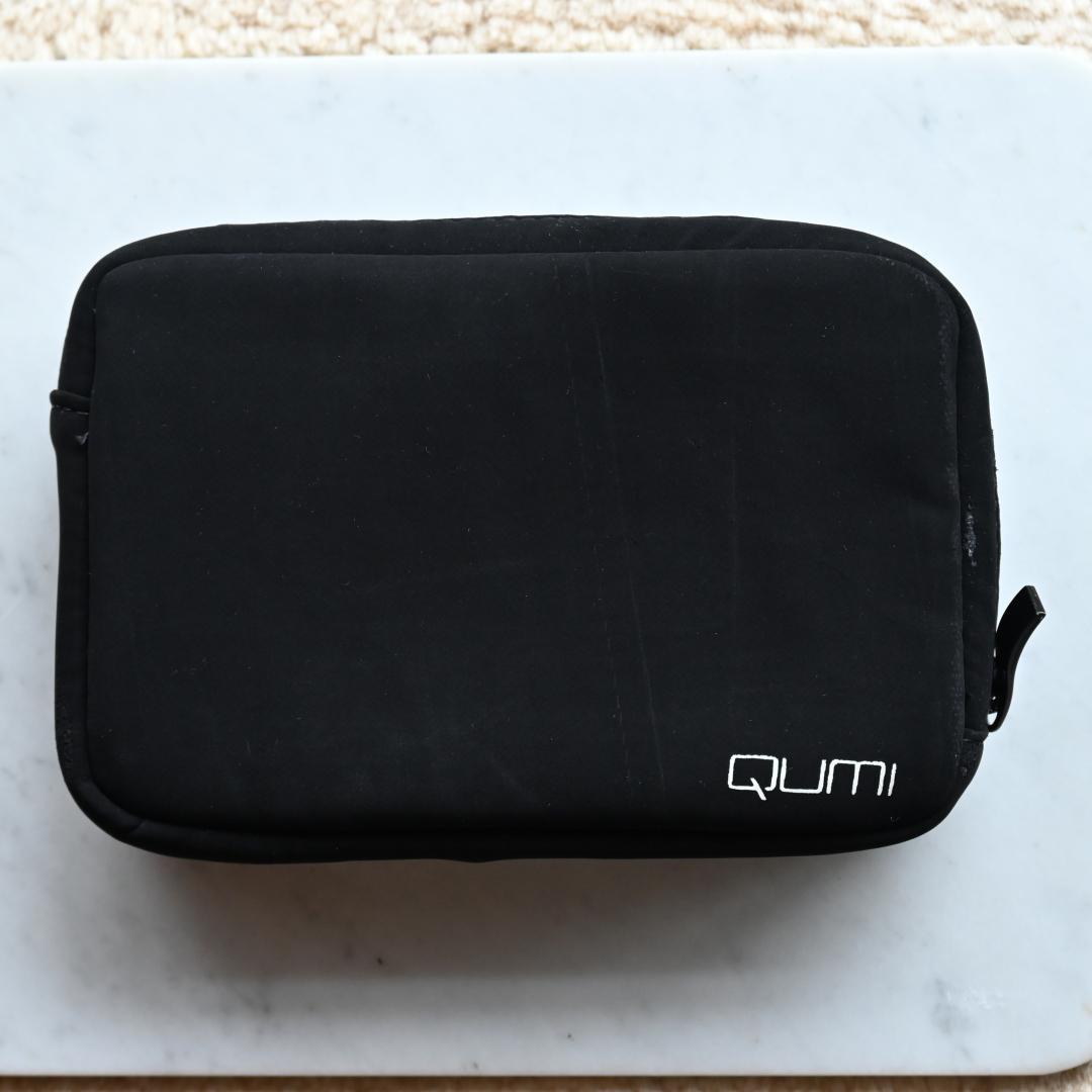 QUMI Q2（コンパクトプロジェクター）