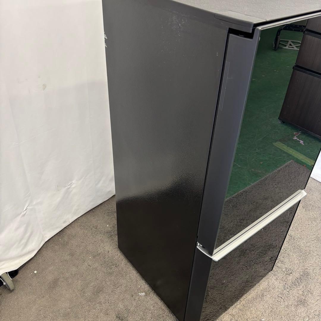 555⭕️冷蔵庫　シャープ　一人暮らし　単身　黒　中古　安い　綺麗　黒　設置無料