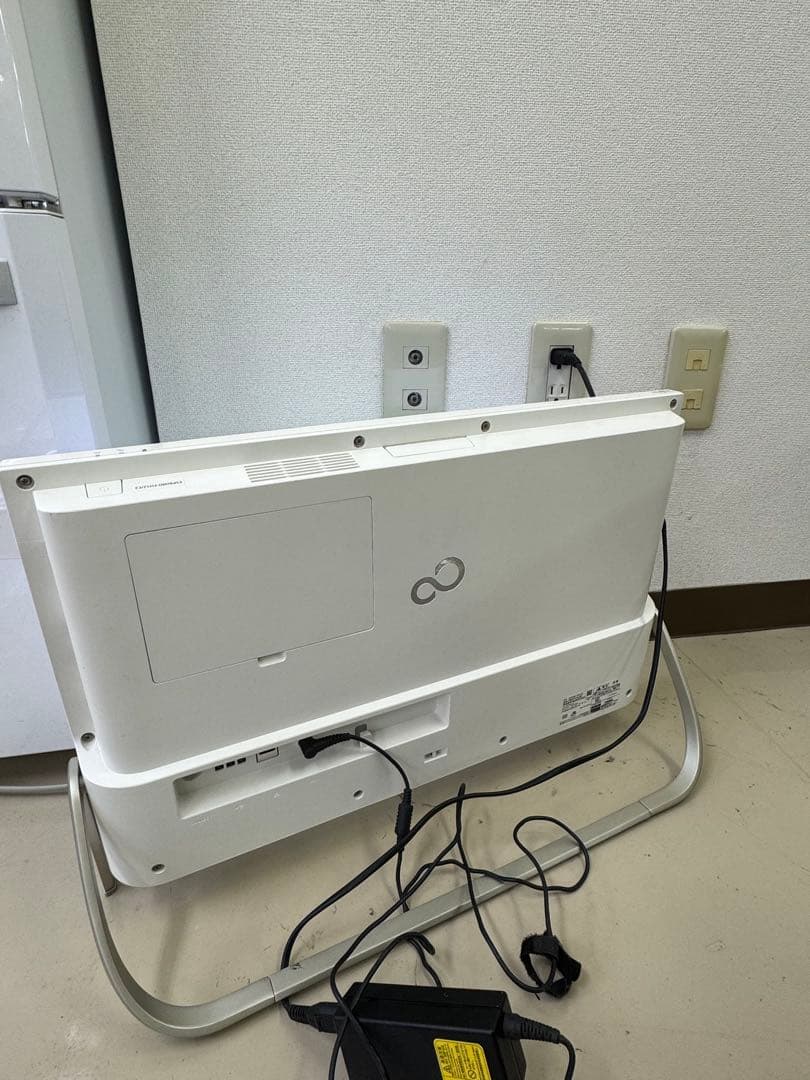 富士通 ESPRIMO FH52/C2 一体型