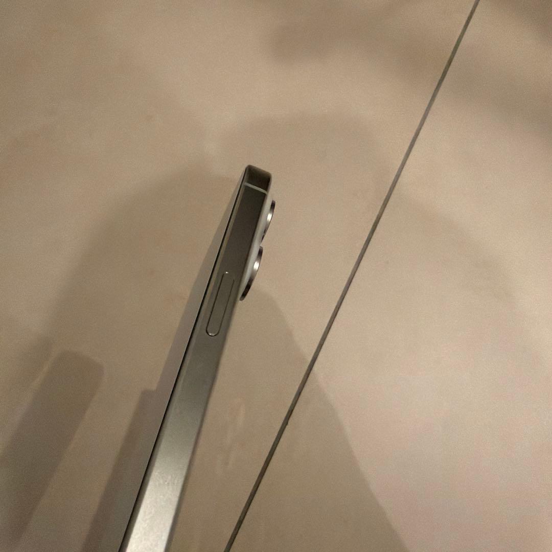 Apple iPhone 15Pro 256GBホワイト本体