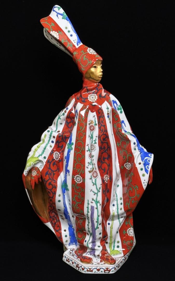 ヘレンド 世界限定品 カーニバル 西安の赤 ゲデレ 人形 マスターぺインター作品