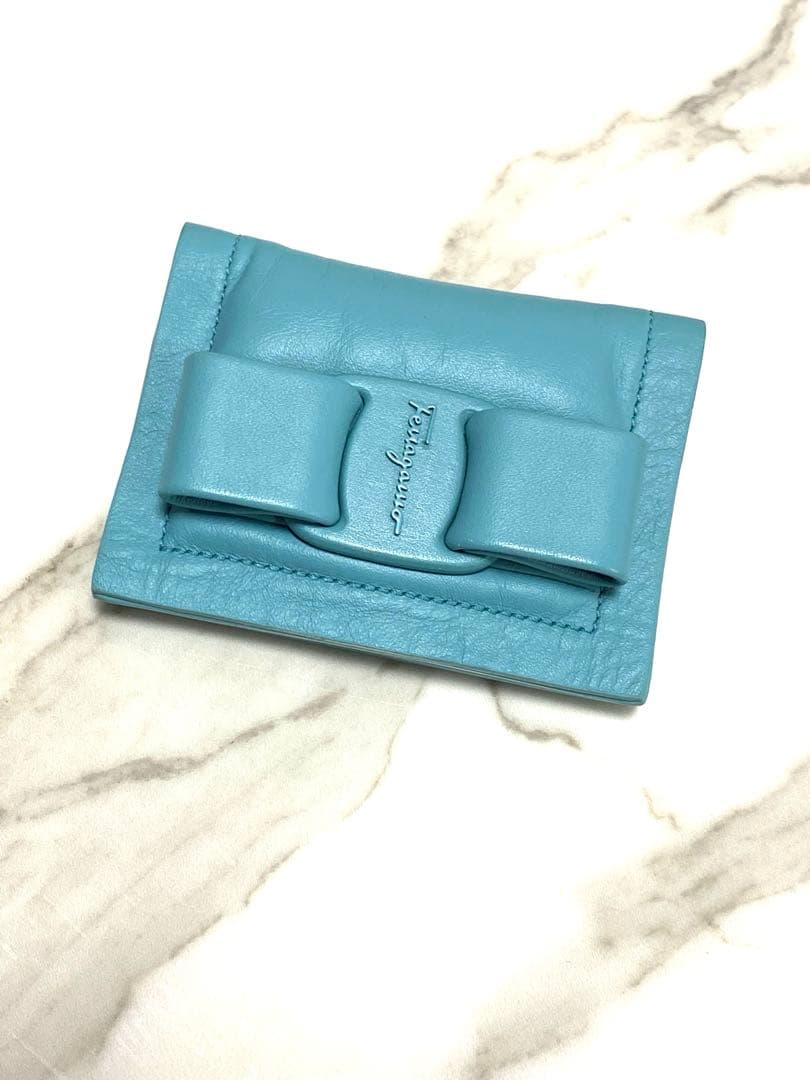 FERRAGAMO フェラガモ 財布 カード 名刺 ケース 短時間使用