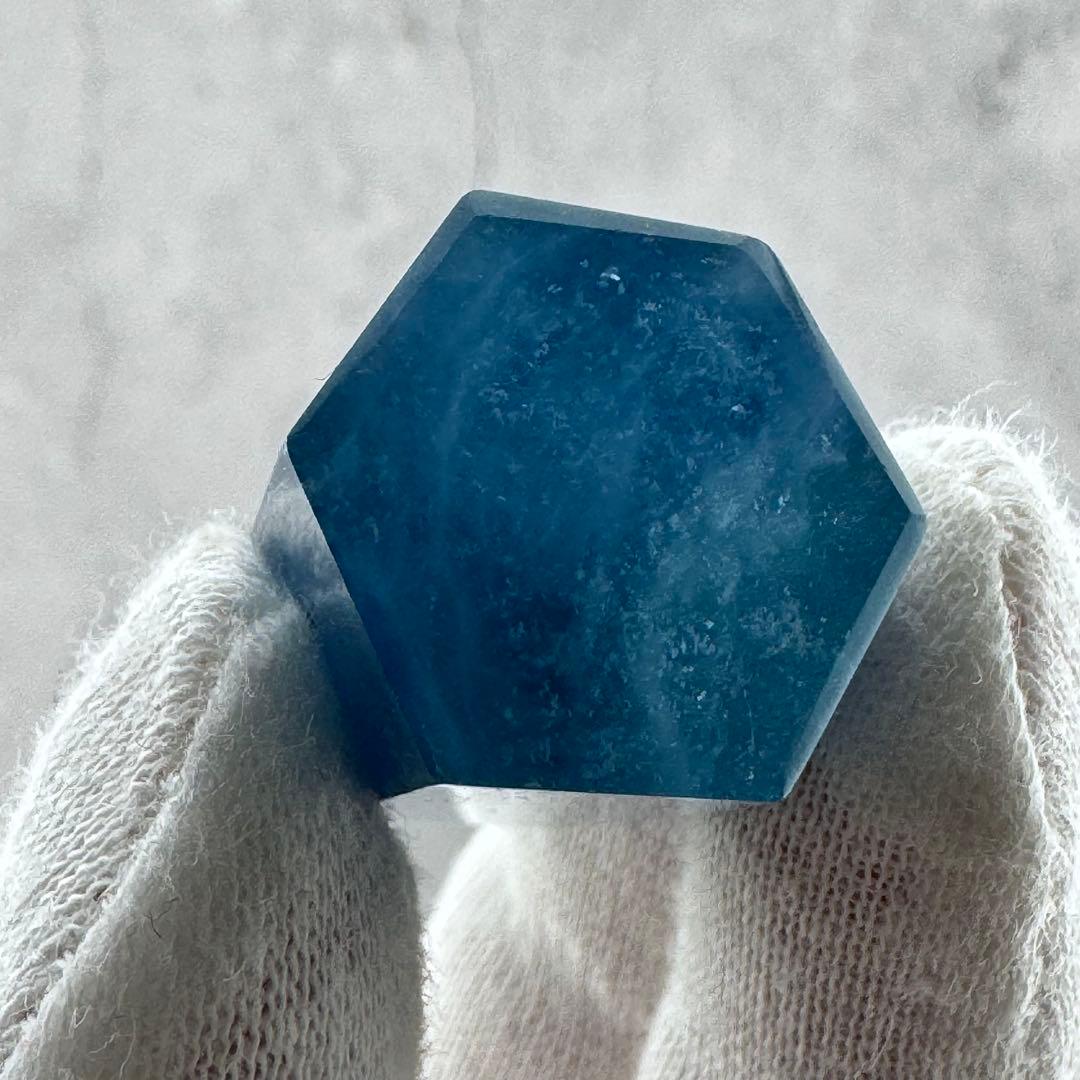 G-116アクアマリン六角ポイント　水色原石　天然石　パワーストーン