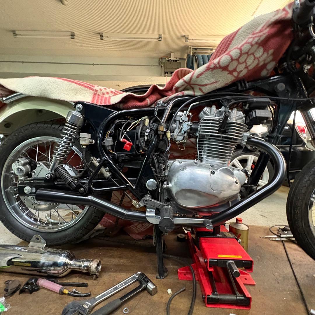 も*様 エストレア250 ワンオフヨシムラ風ショート菅スリップオン