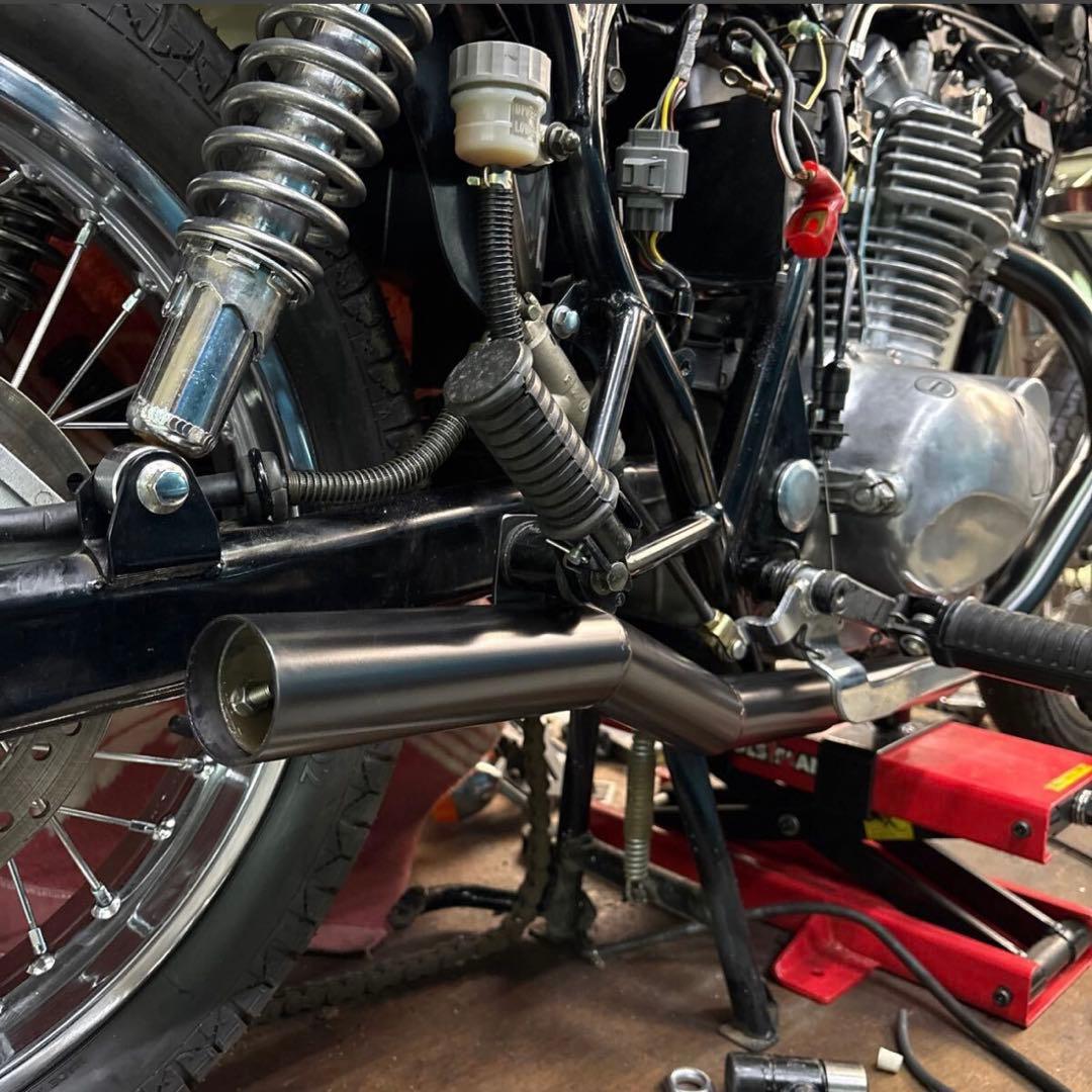 も*様 エストレア250 ワンオフヨシムラ風ショート菅スリップオン