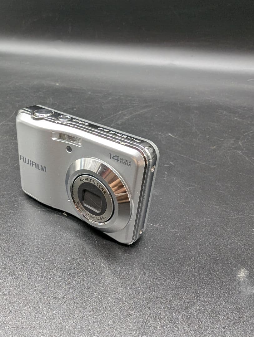 【美品】FUJIFILM FINEPIX AV210 ファインピクス デジカメ