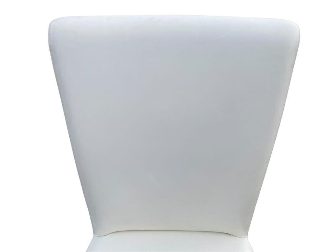 ◇②Poltrona Frau vittoria ダイニングチェア