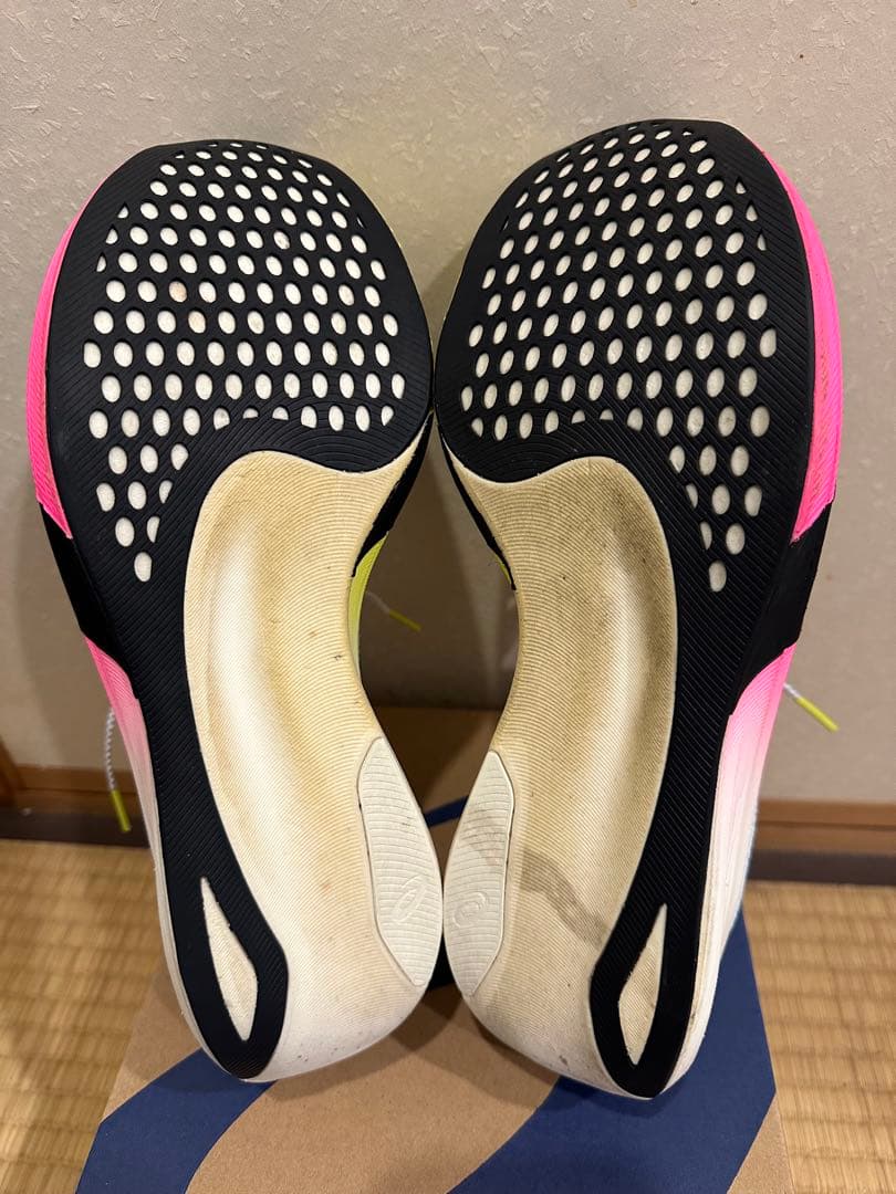 ASICS メタスピードエッジパリ 美品27.0