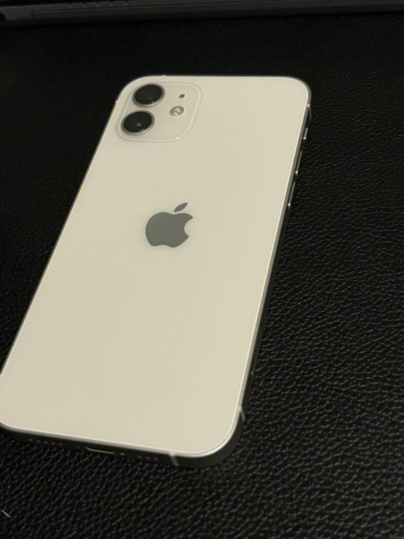 【極美品】iPhone 12 ホワイト 64G バッテリー88%