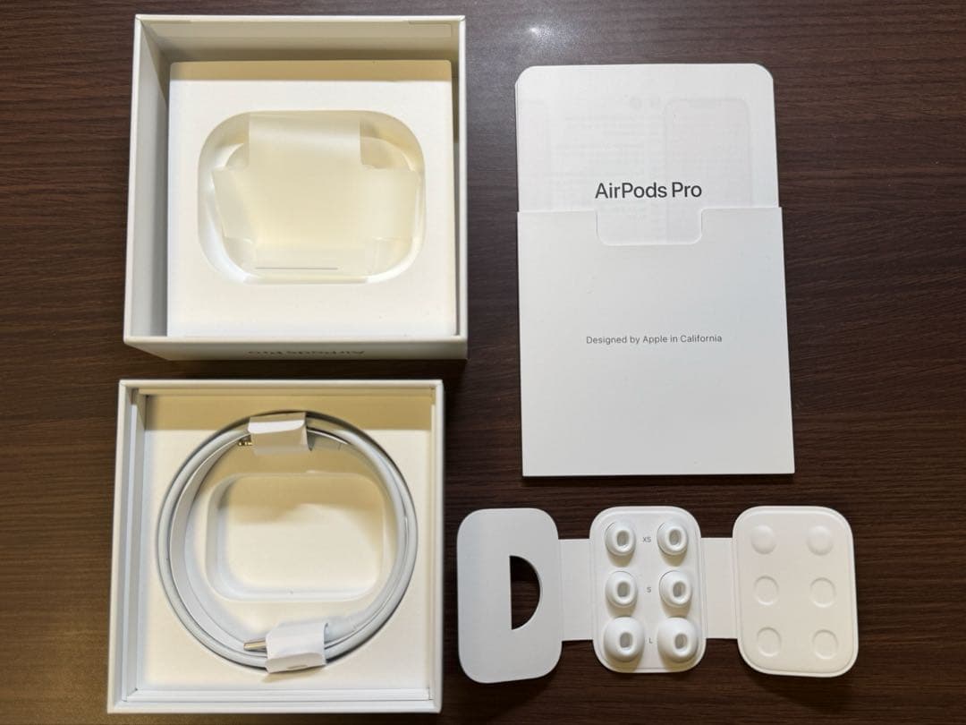 Apple AirPods Pro2 第2世代　本体 充電ケース付き