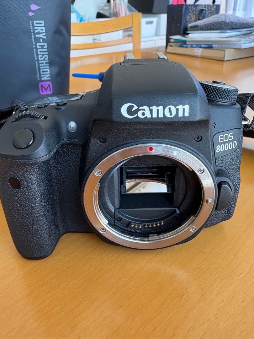 Canon デジタル一眼レフカメラ EOS 8000D レンズキット