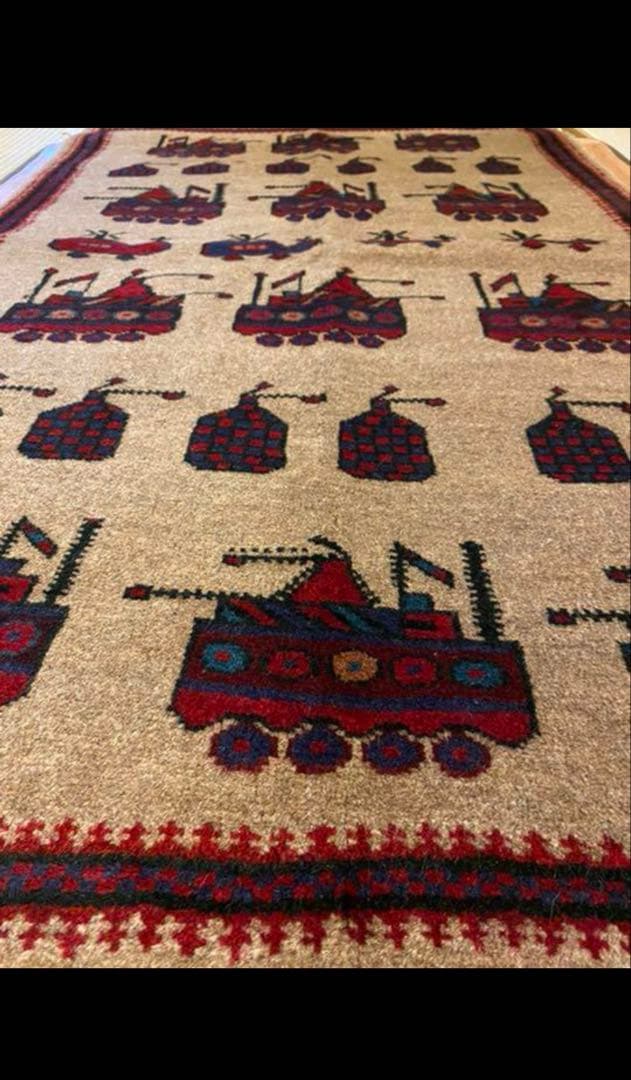 アフガニスタンヴィンテージストーリーラグ war rug 91x144cm