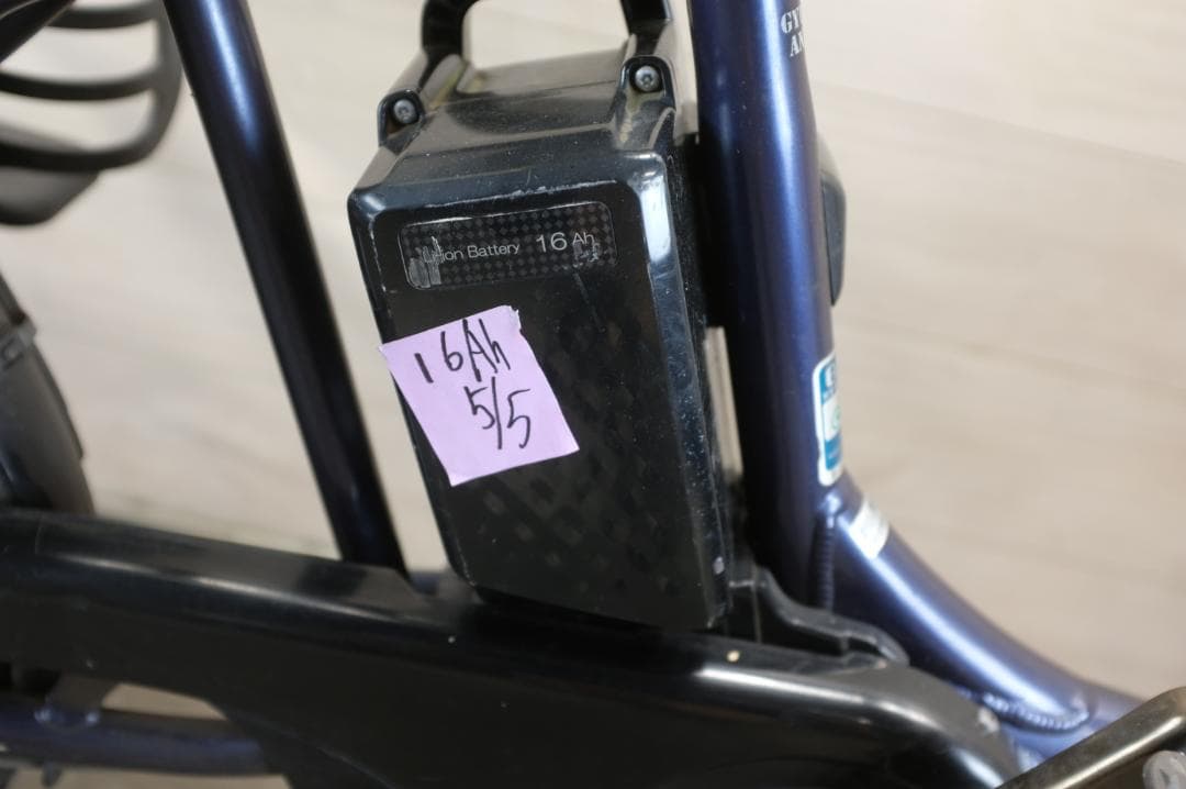 良品!新基準パナギュットアニーズ20インチ3段　16.0Ah（5点灯）充電器あり