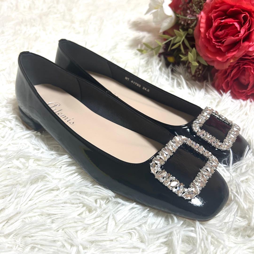 未着用✨ダイアナ ビジューバックル エナメル ローヒールパンプス 24.5㎝