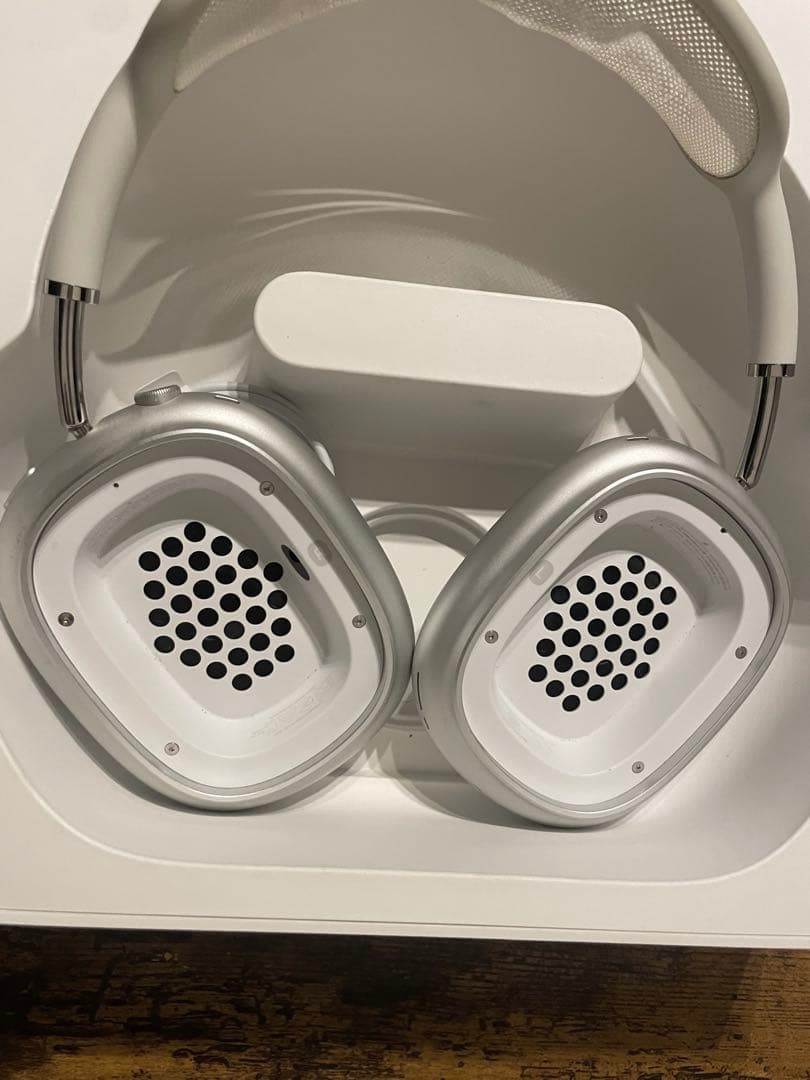 【元箱付き】AirPods Max 本体 Lightning シルバー