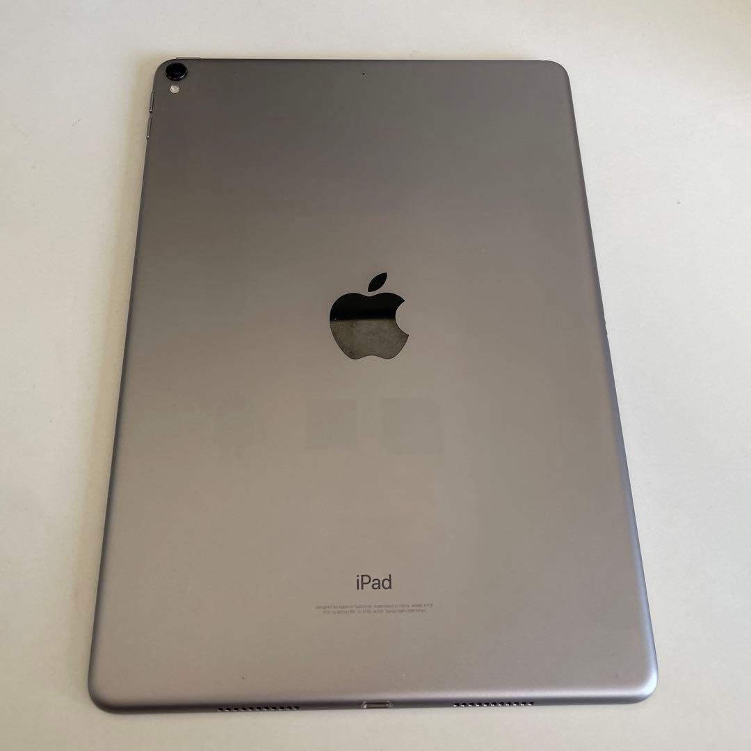 iPadPro 10.5 2017 256GB カバー付き