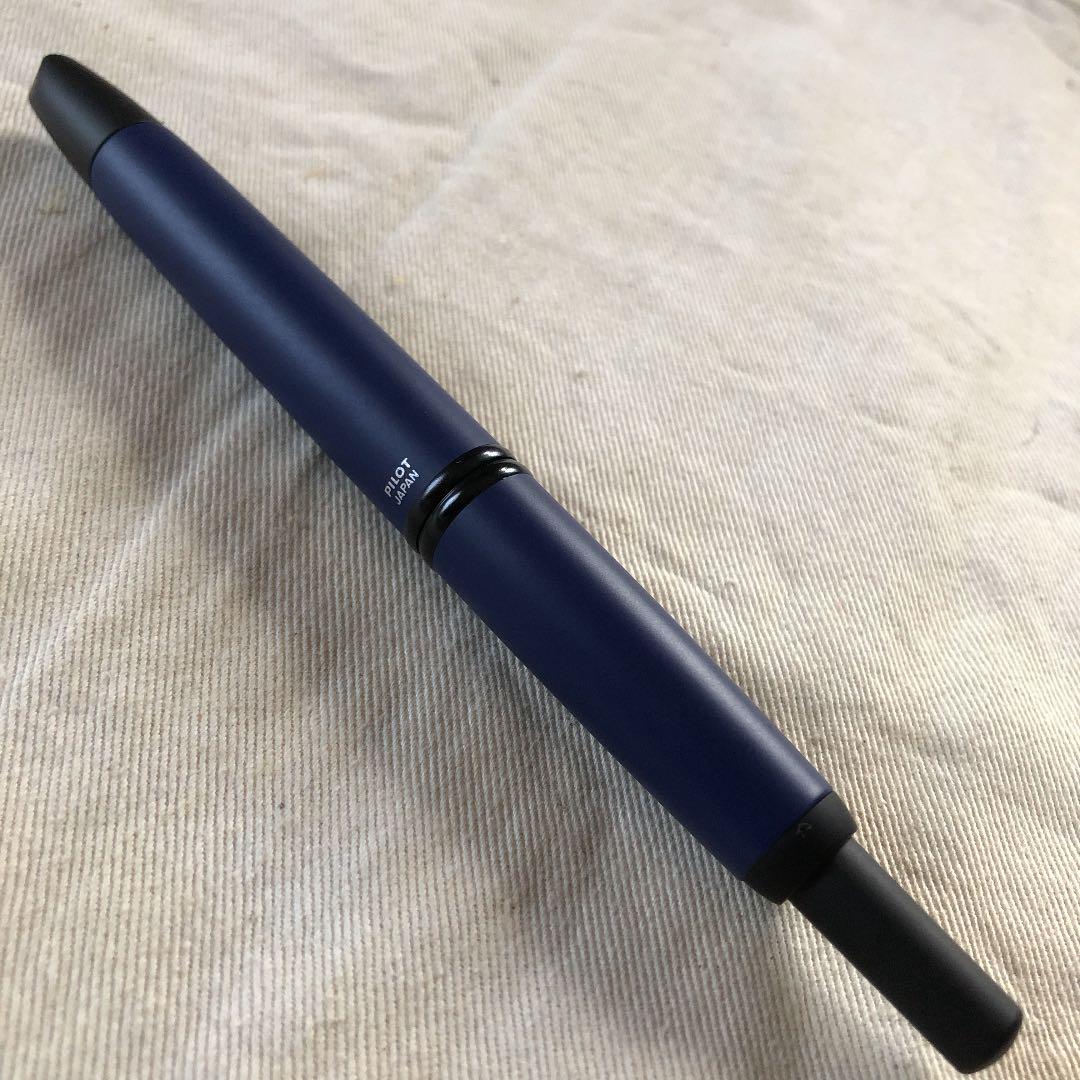 パイロット　海外版キャップレス万年筆　マットブルー