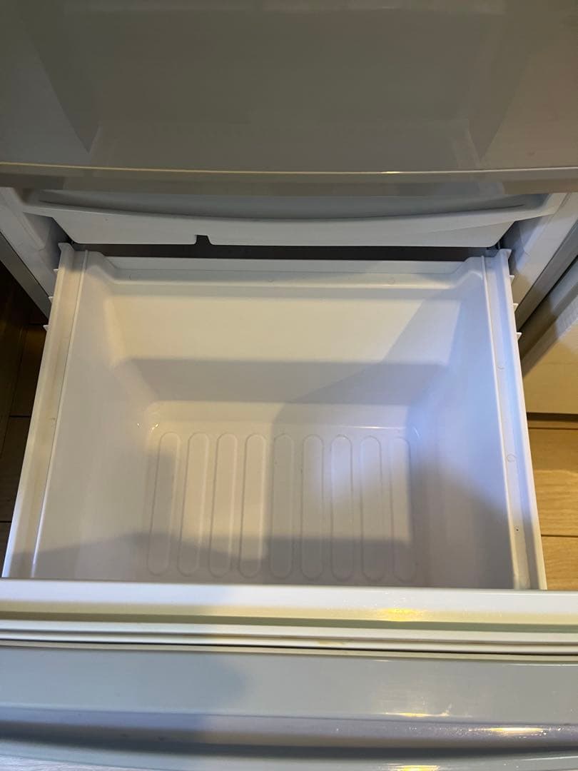 【送料無料】SHARP シャープ 冷蔵庫 SJ-D17D-S 167L