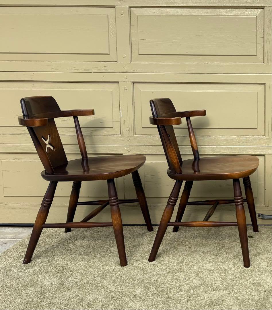 ①飛騨産業 キツツキ ダイニングチェア 2脚セット アームチェア