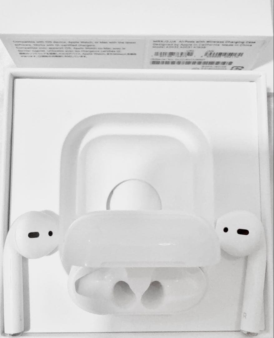 アップル 正規品 AirPods 第二世代 本体 ホワイト 充電ケーブル付き