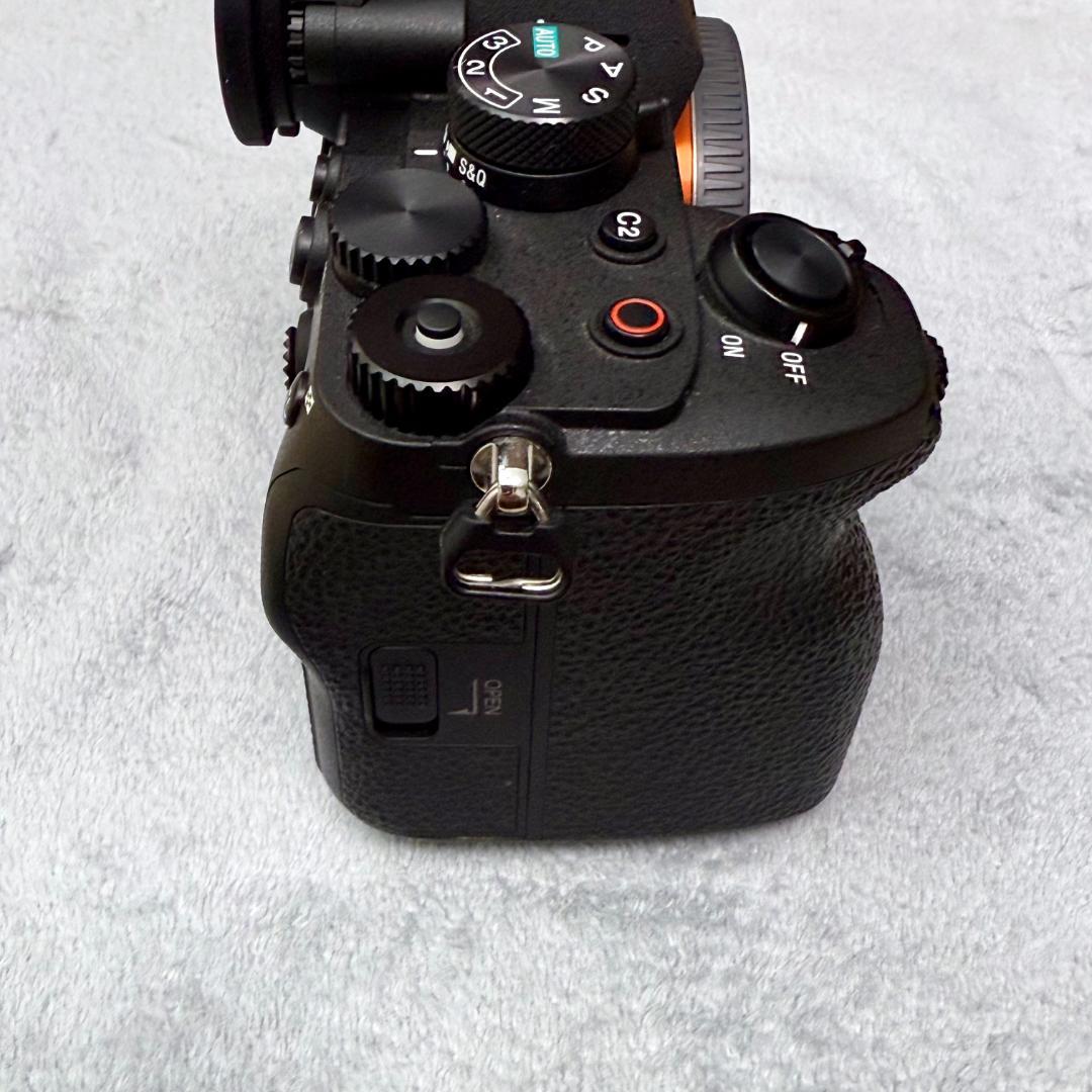 SONY (ソニー) α7IV ボディ ILCE-7M4 【おまけ付き】