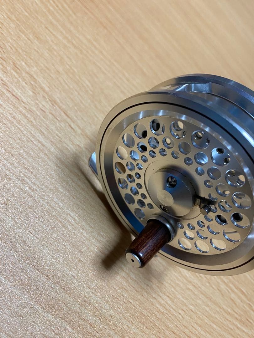 Daiwa Phantom SS #4 フライリール