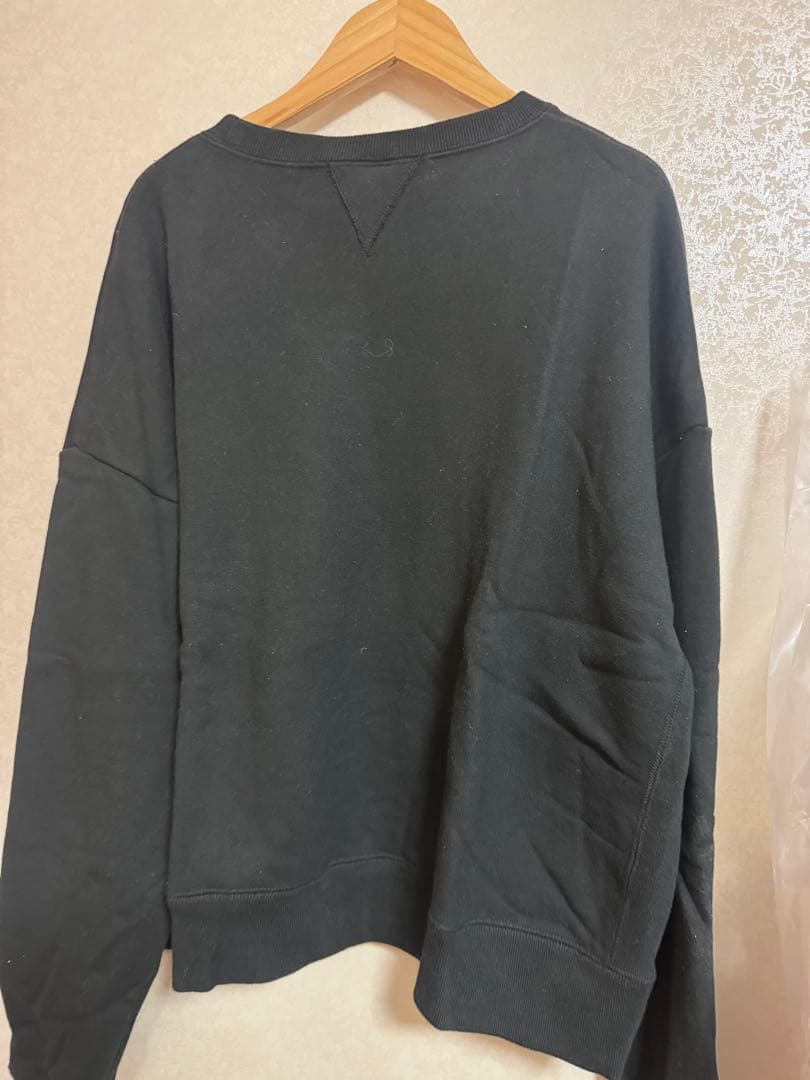 Ch!iii ブラック クルーネック トレーナー