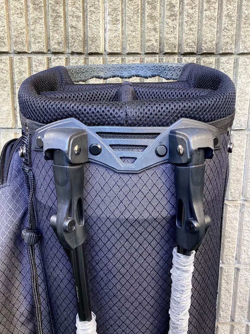 OAKLEY オークリースタンドキャディバッグ