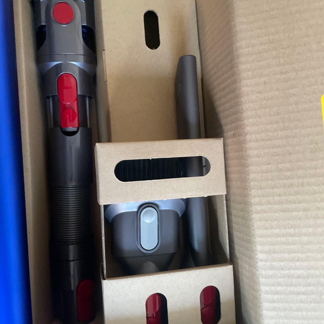 【GREEN GREEN 】Dyson V11 fluffyジャンク品