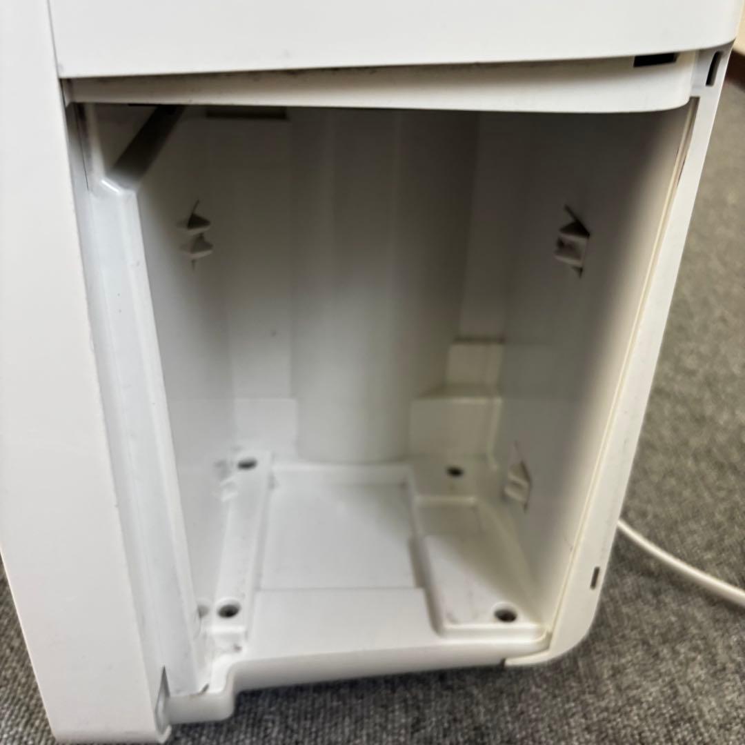 SHARP 除湿機 CV-L71-W 2021年製　取説あり