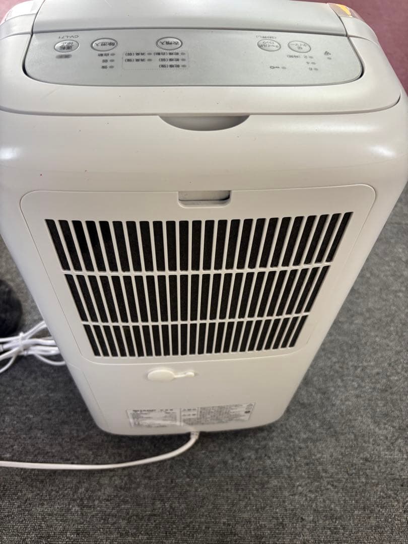 SHARP 除湿機 CV-L71-W 2021年製　取説あり