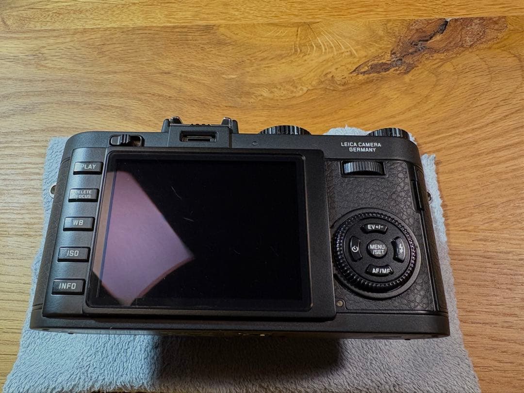 美品 LEICA X2 ＋VF2ファインダーなど備品多数