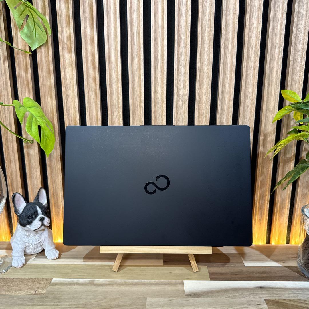 美品‼️LIFEBOOK☘️最高峰i7☘第11世代☘️フルHD☘最新ノートパソコン