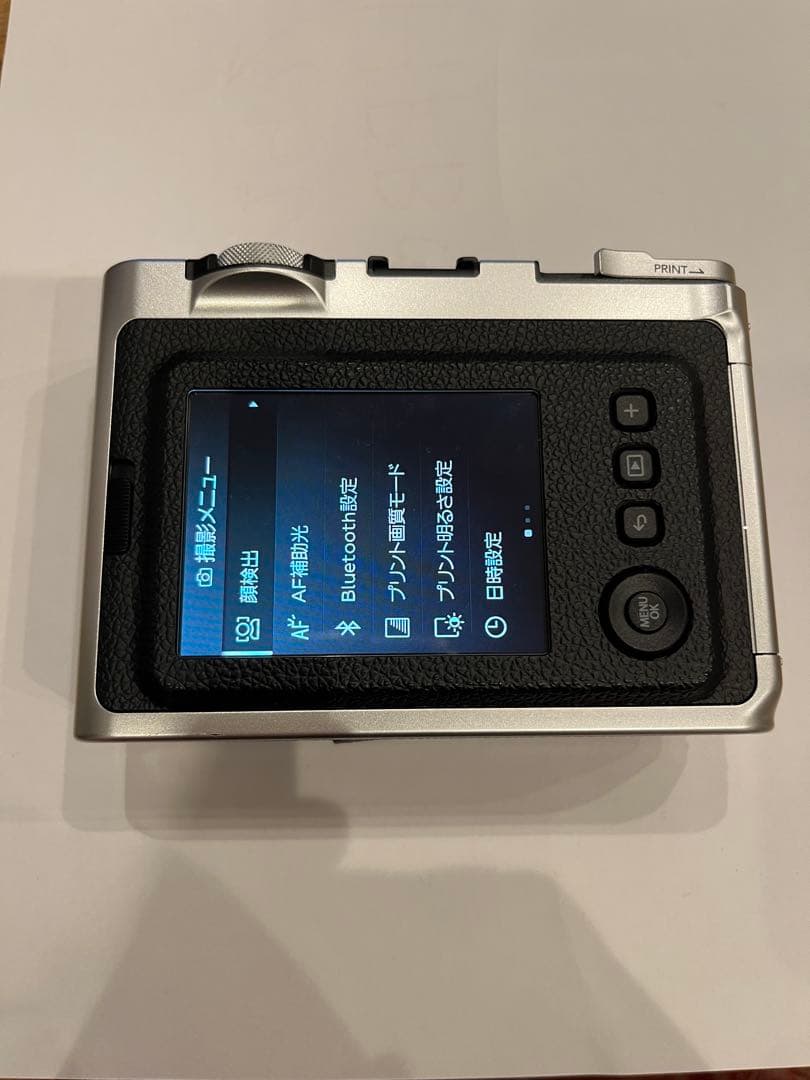 Instax mini EVO、ポシェットケース付き