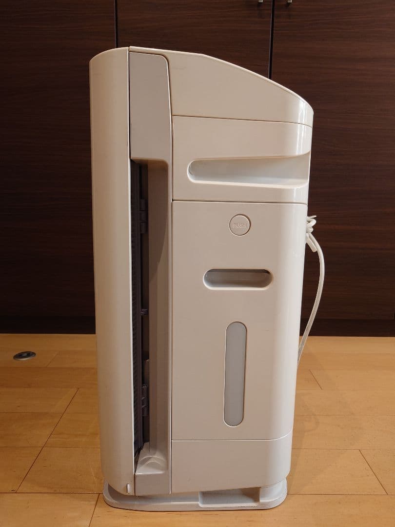 【値下げ】ダイキン加湿空気清浄機 [うるおい光クリエール]