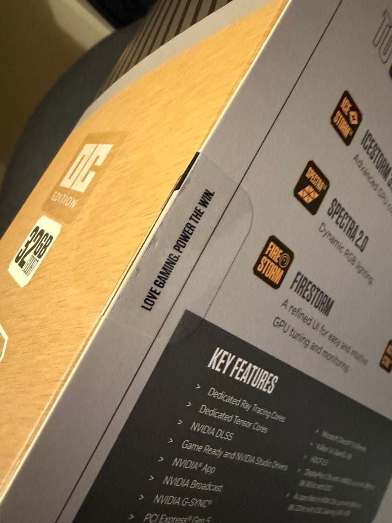 未使用未開封ZOTAC GeForce RTX 5090 32GB 保証書付き