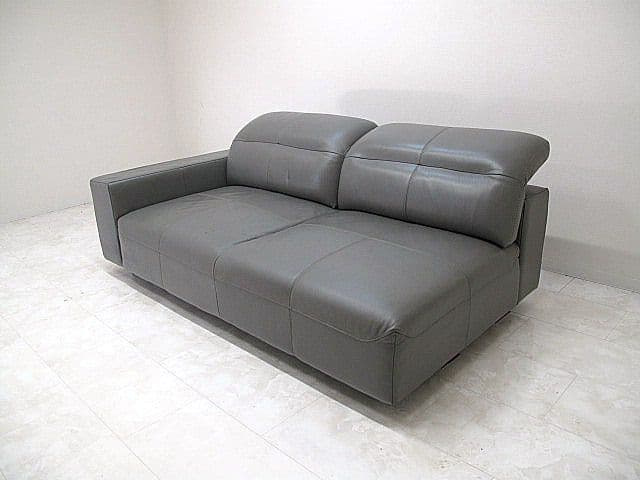 ボーコンセプト「ハンプトン」 片アーム本革ソファ　 可動ヘッド　 約105万