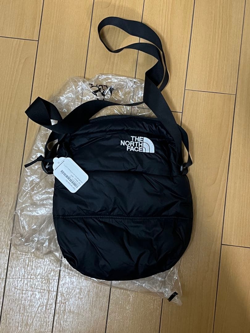 バッグ THE NORTH FACE Nuptse Crossbody Bag 7 L