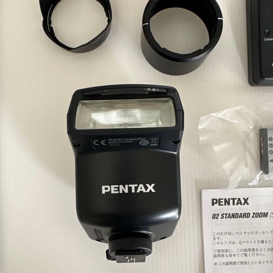 PENTAX Q10 Wズームキット ストロボAF200FG ハンドブック