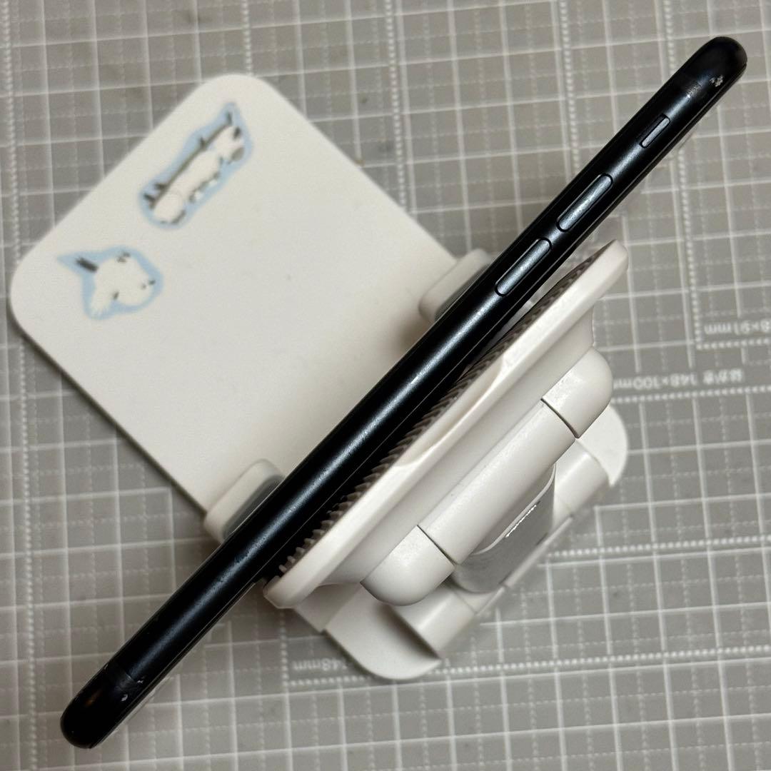 iPhoneSE 第3世代 64GB ミッドナイト バッテリー82%