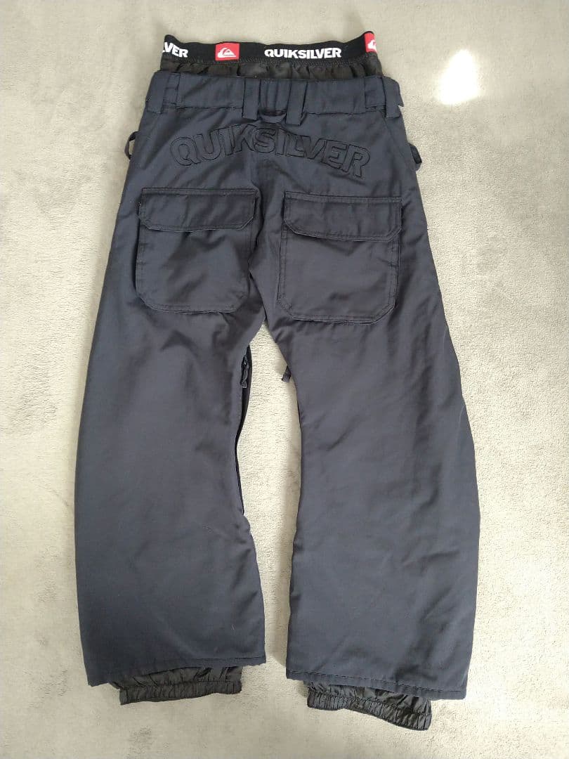 BURTON　 QUICKSILVER 子ども用スノーボード上下ウェアセット