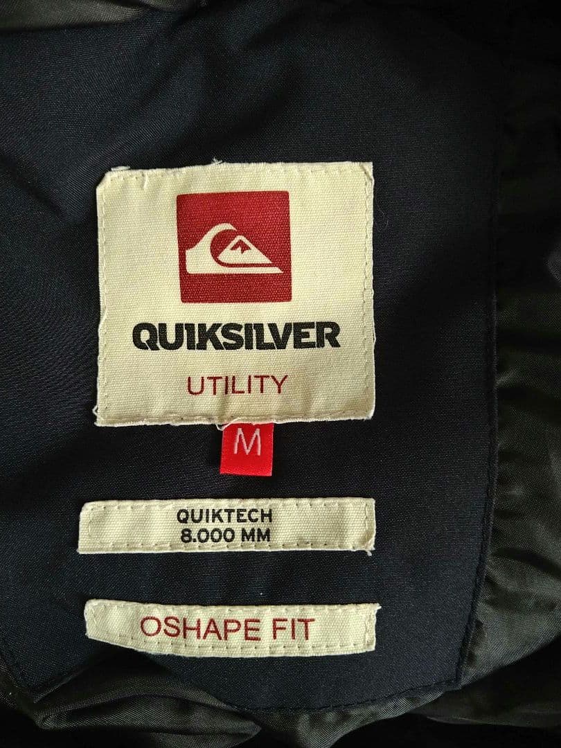 BURTON　 QUICKSILVER 子ども用スノーボード上下ウェアセット