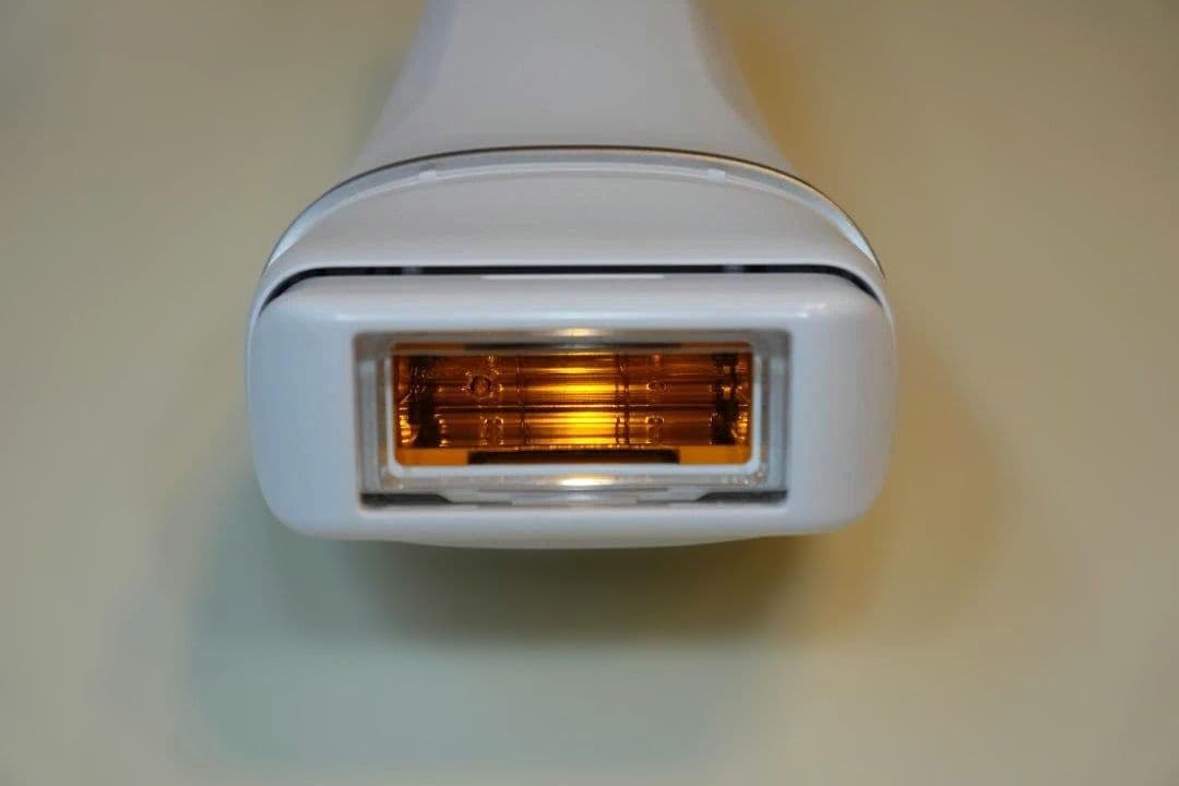 【値引き】Panasonic ES-WH77 光エステ美顔器