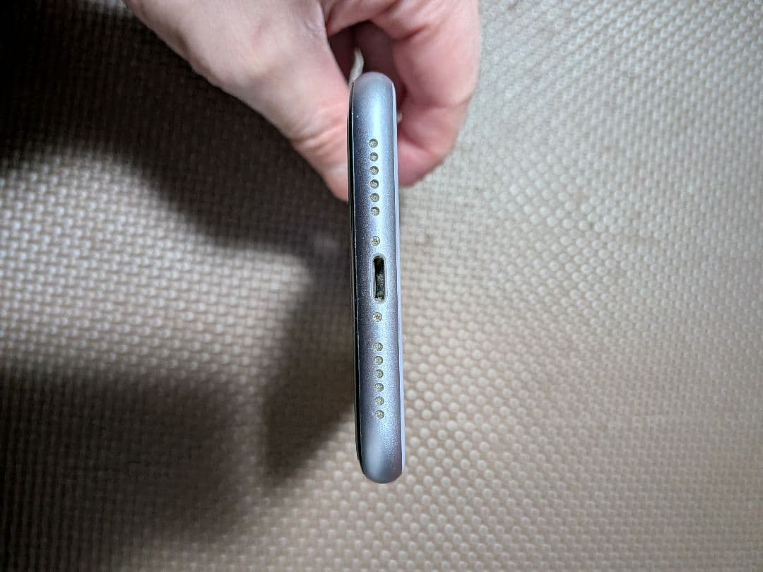 iPhone11 本体　パープル　128GB