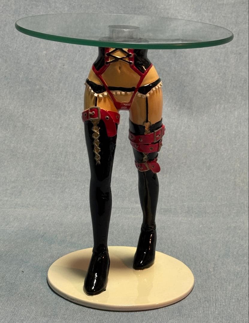 下半身型　ミニテーブル　ボンテージ　セクシー インテリアART