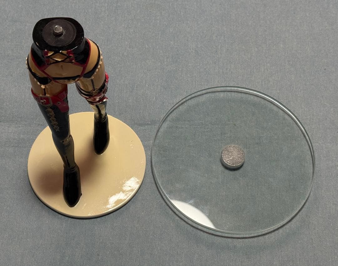 下半身型　ミニテーブル　ボンテージ　セクシー インテリアART