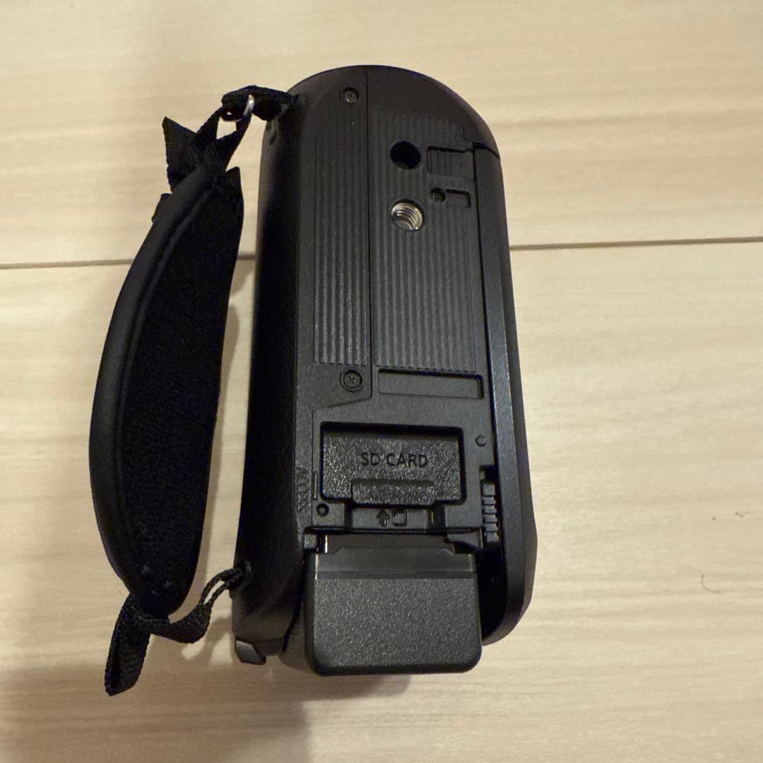 Panasonic HC-V495M ビデオカメラ 本体・スタンド・ケース付き