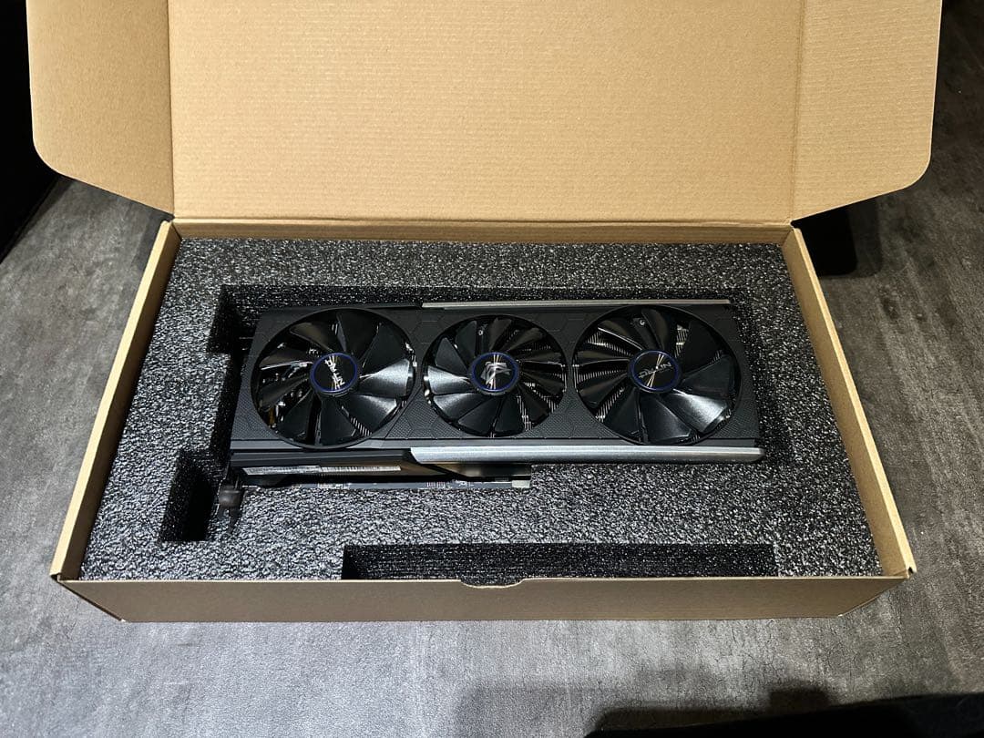 グラフィックボード・グラボ・ビデオカード Sapphire Nitro+ Radeon RX 5700 XT