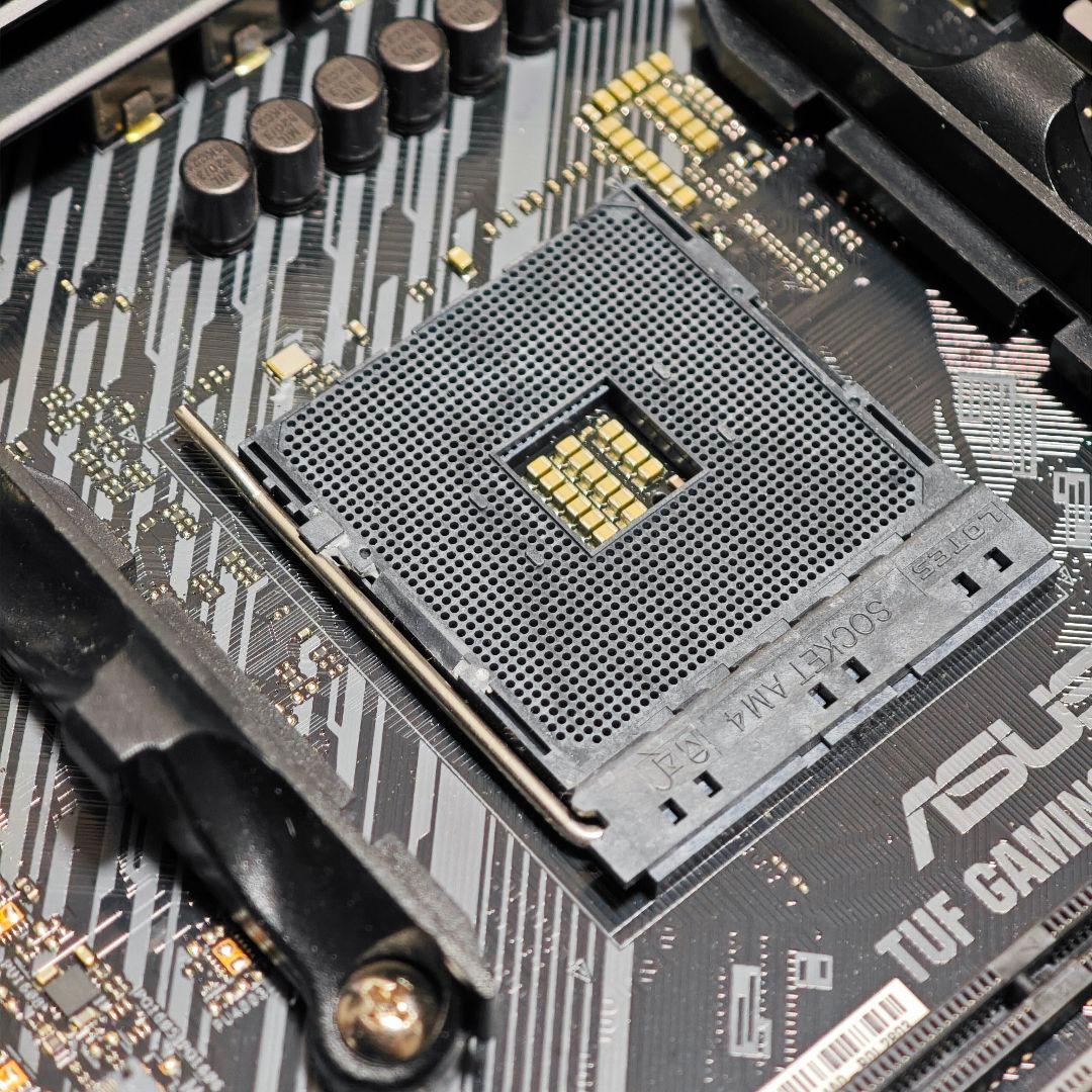 ASUS TUF GAMING B550M-PLUS マザーボード