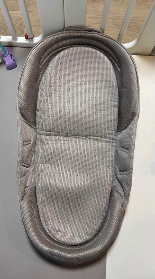 【3/5まで出品】neomamaism ネオママイズム　ベビーベッド グレー